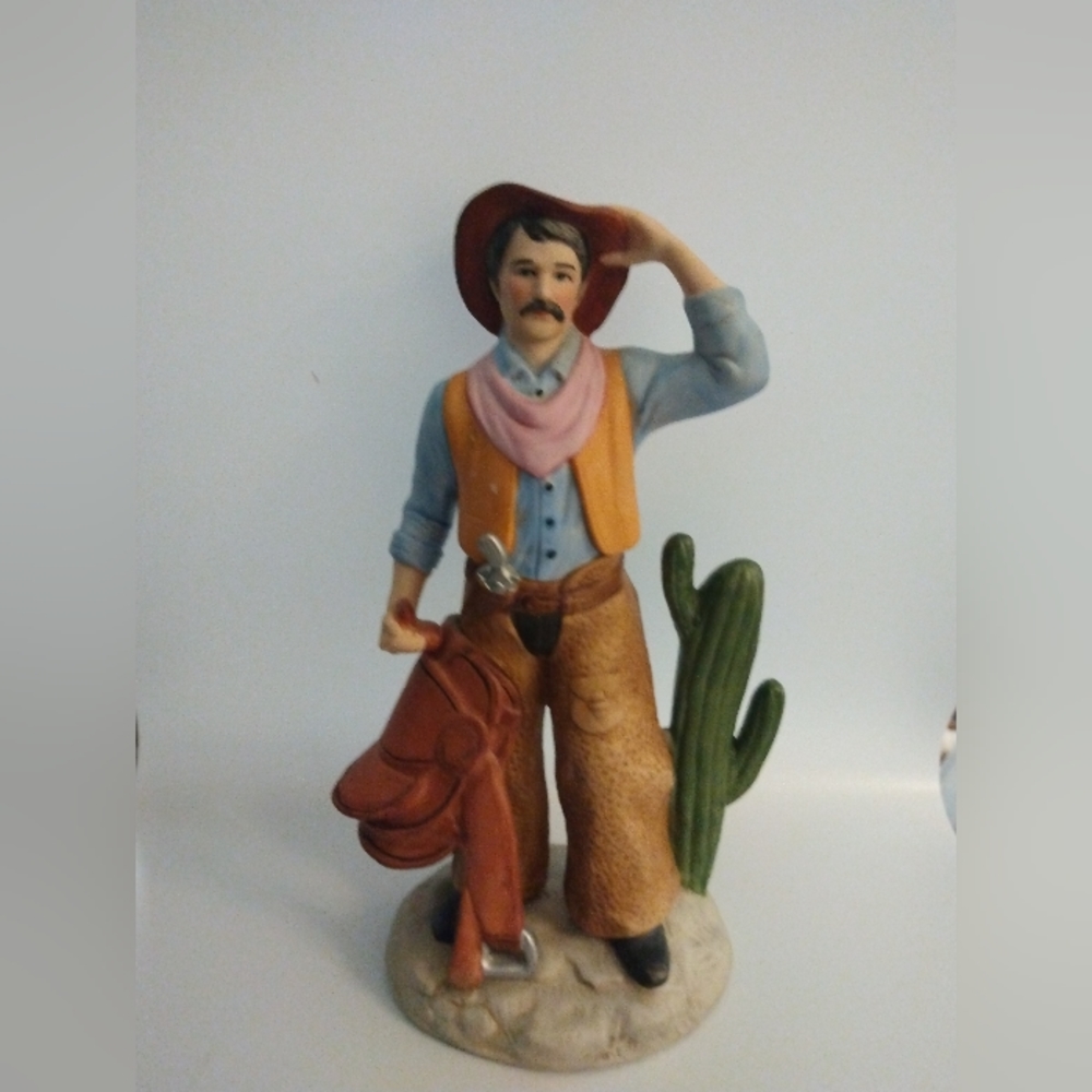 Homco Brand Vintage Cowboy Statue 8 in. Tall